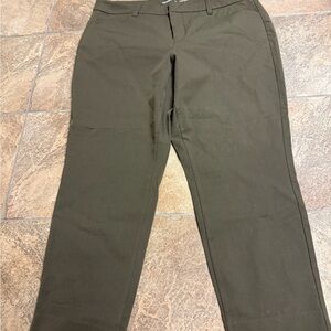 Old Navy Women's Dark Olive High Rise Pixie Skinny Work Pants
